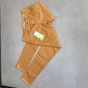 NWT Beija Flor Jennifer Skinny Jeans in Spicy Mustard | Size 2